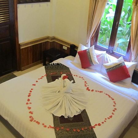 Golden Lotus Place Luang Prabang Luaran gambar