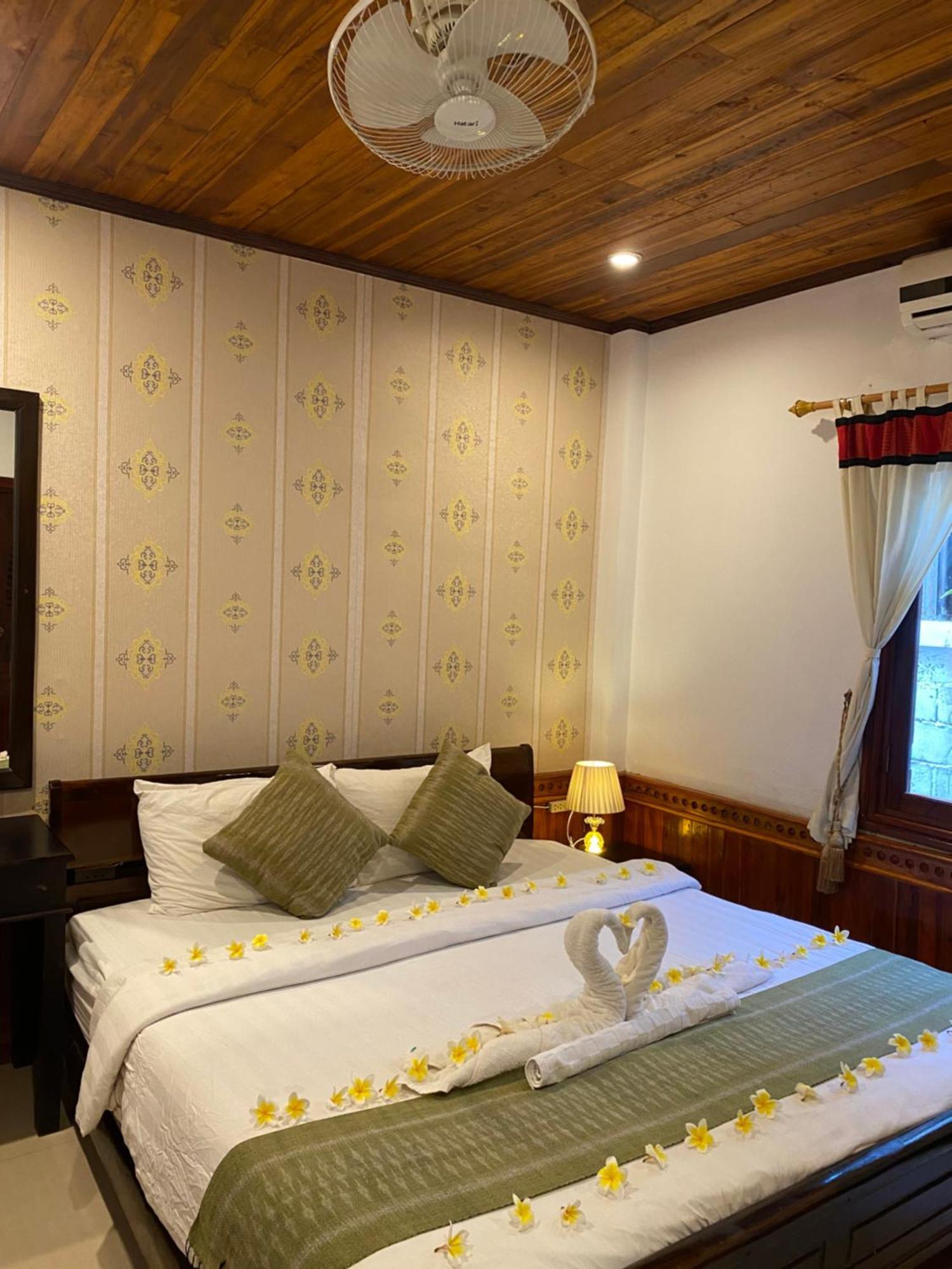 Golden Lotus Place Luang Prabang Luaran gambar