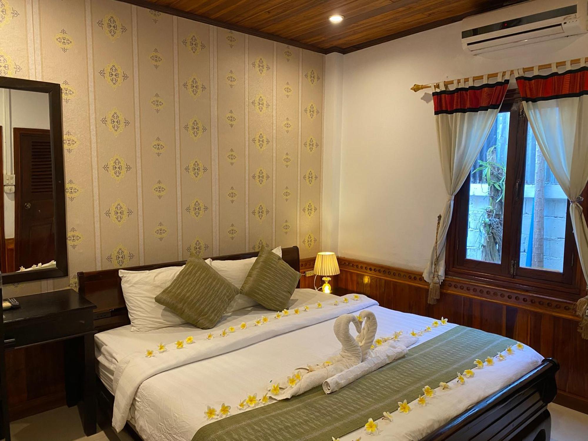 Golden Lotus Place Luang Prabang Luaran gambar