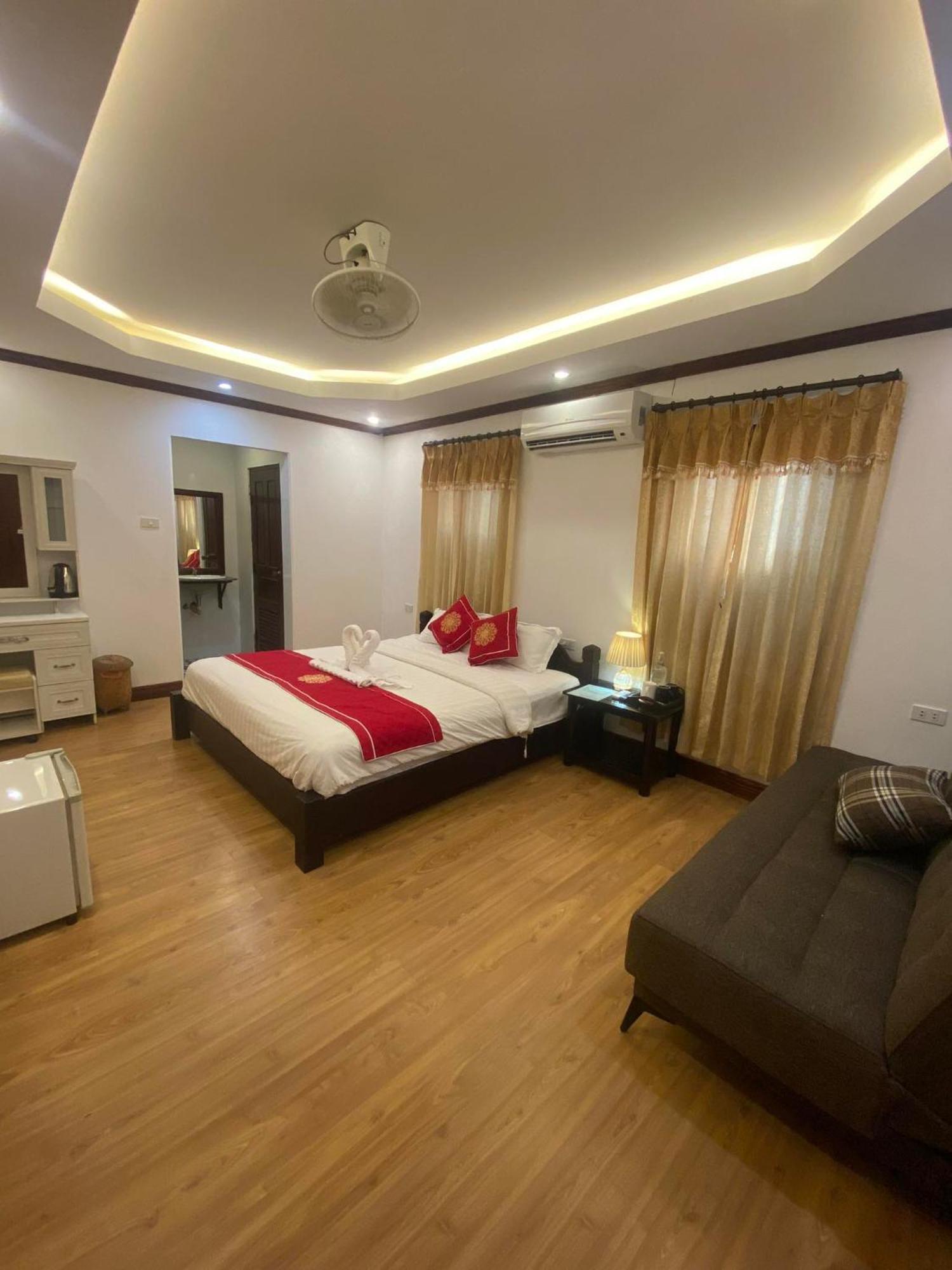 Golden Lotus Place Luang Prabang Luaran gambar
