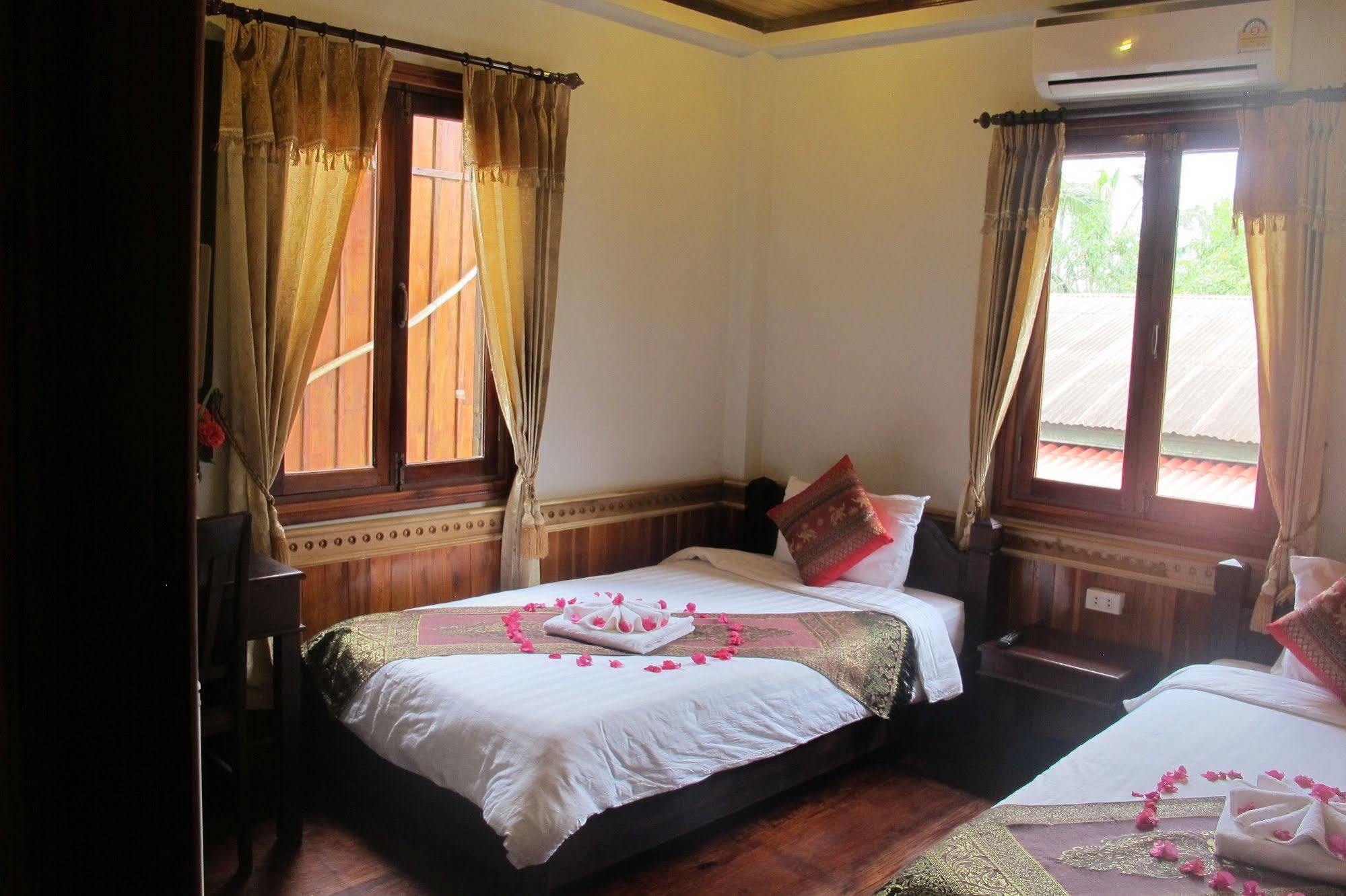Golden Lotus Place Luang Prabang Luaran gambar