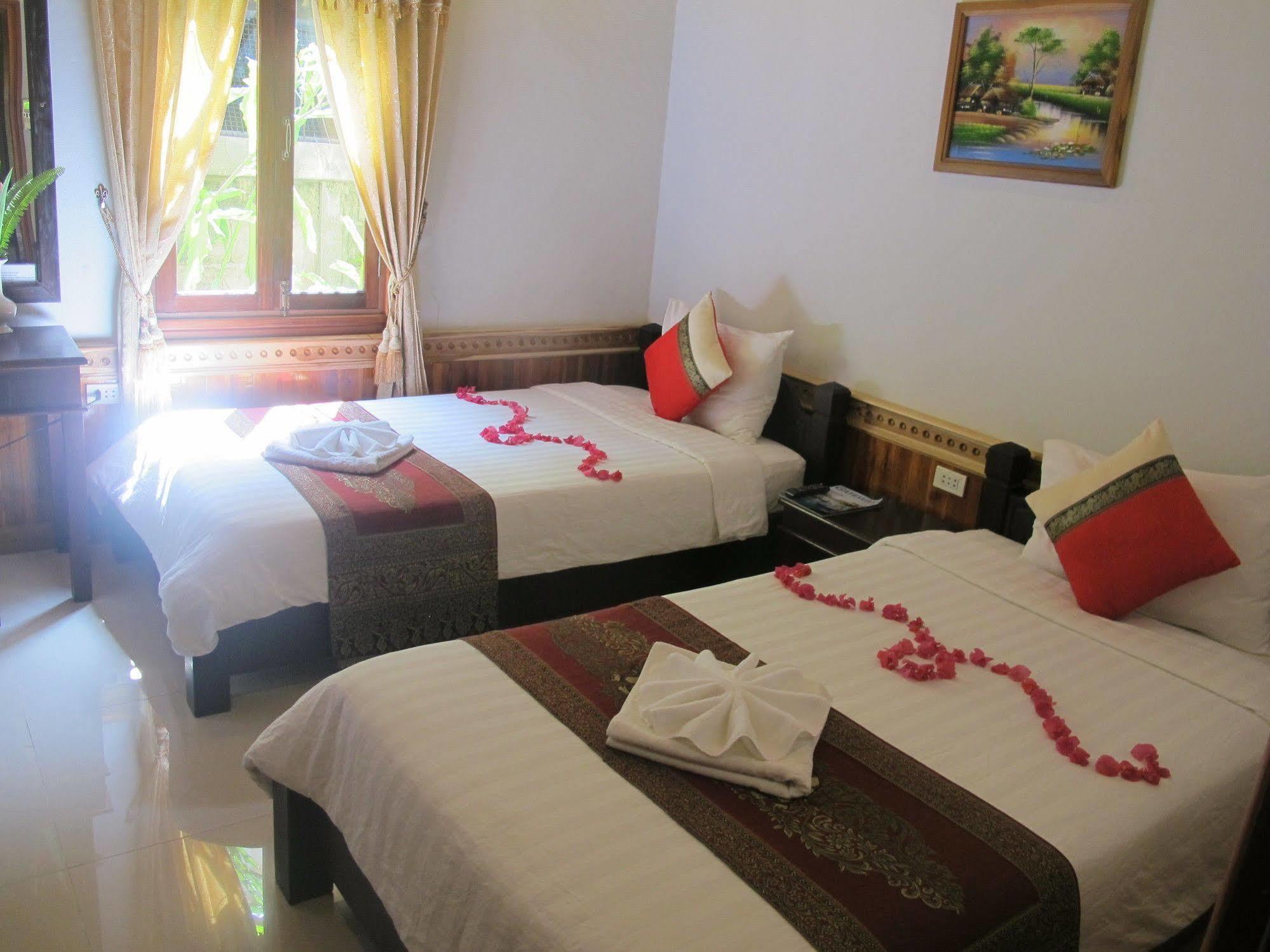 Golden Lotus Place Luang Prabang Luaran gambar