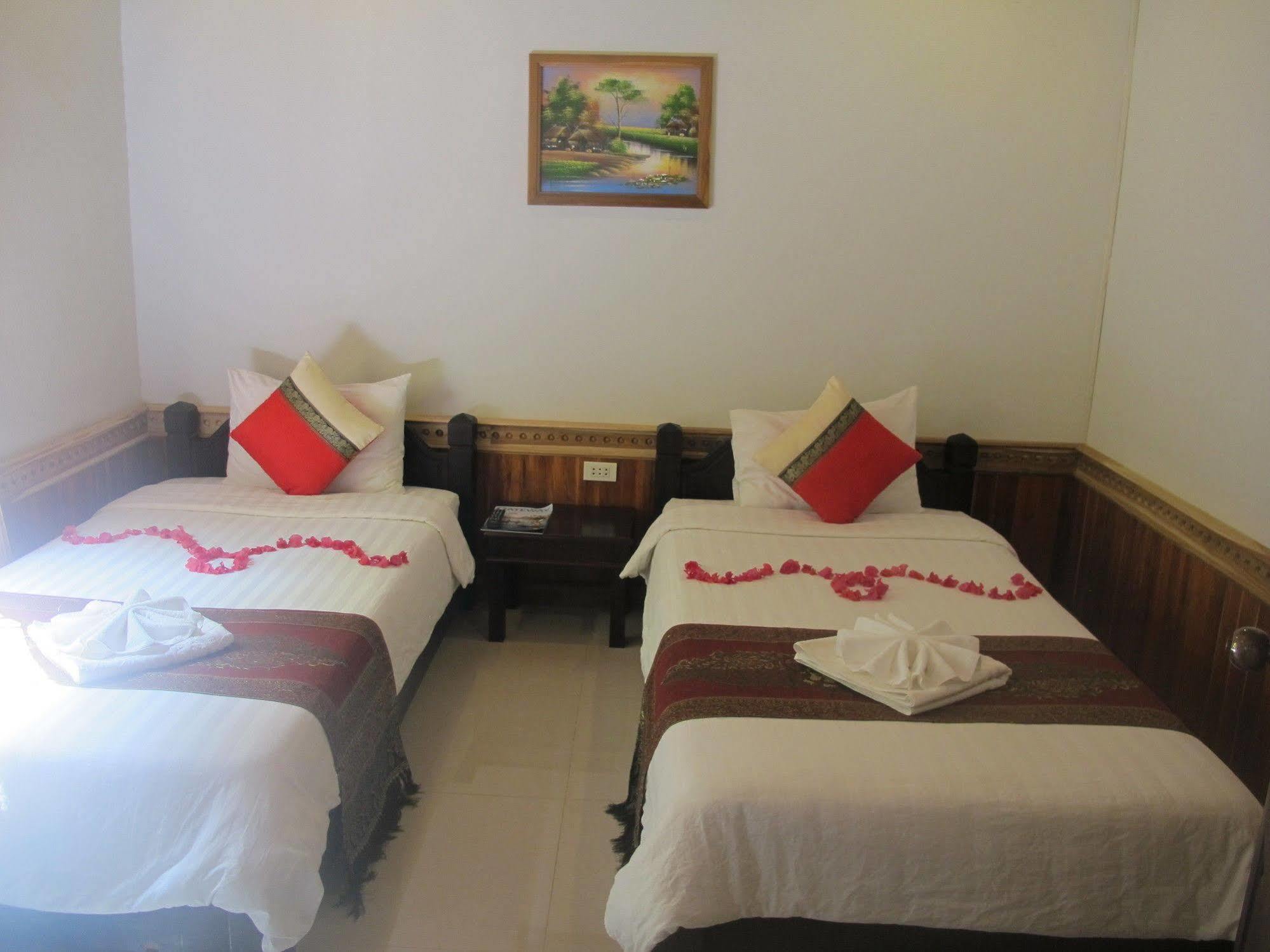 Golden Lotus Place Luang Prabang Luaran gambar